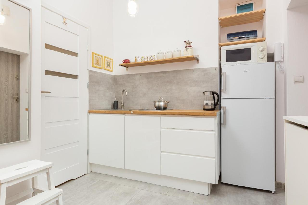 Downtown Studio Marszalkowska By Noclegi Renters Варшава Екстериор снимка